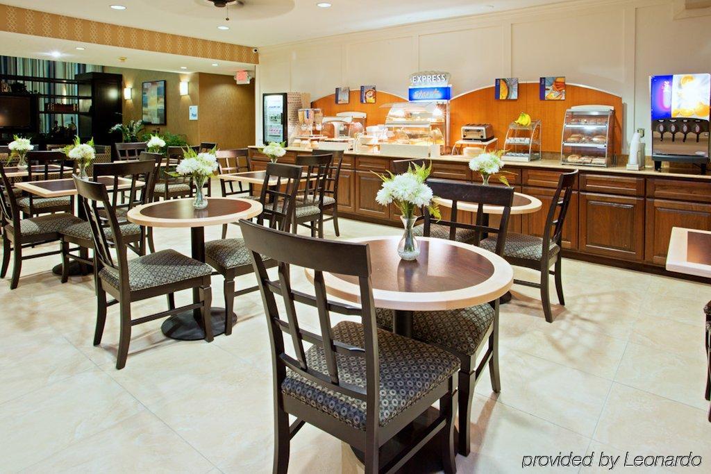 Holiday Inn Express Houston North-1960 Champions Area מראה חיצוני תמונה