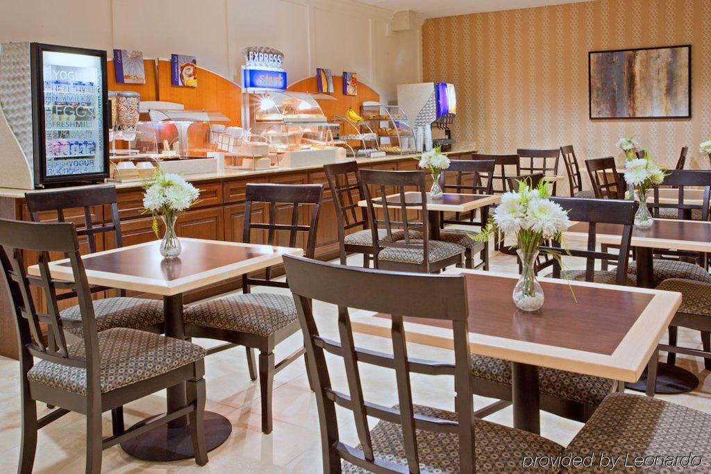 Holiday Inn Express Houston North-1960 Champions Area מראה חיצוני תמונה
